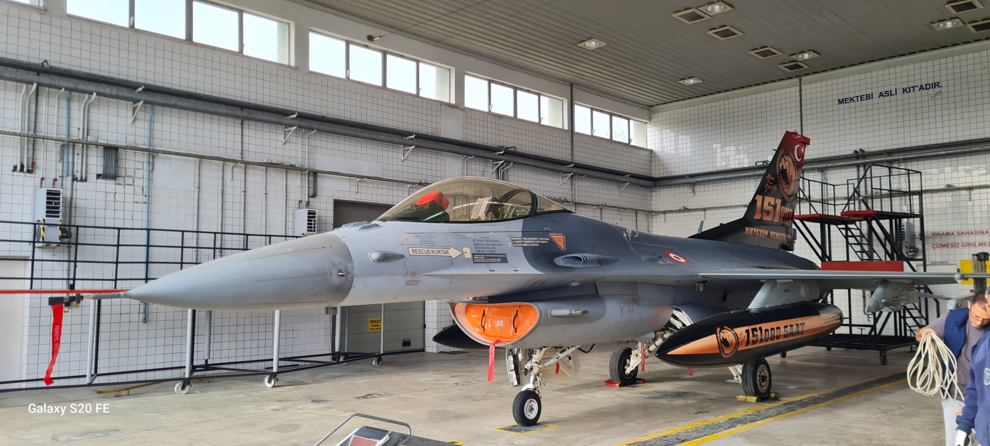 uçak jet helikopter folyo renkli desen kaplama