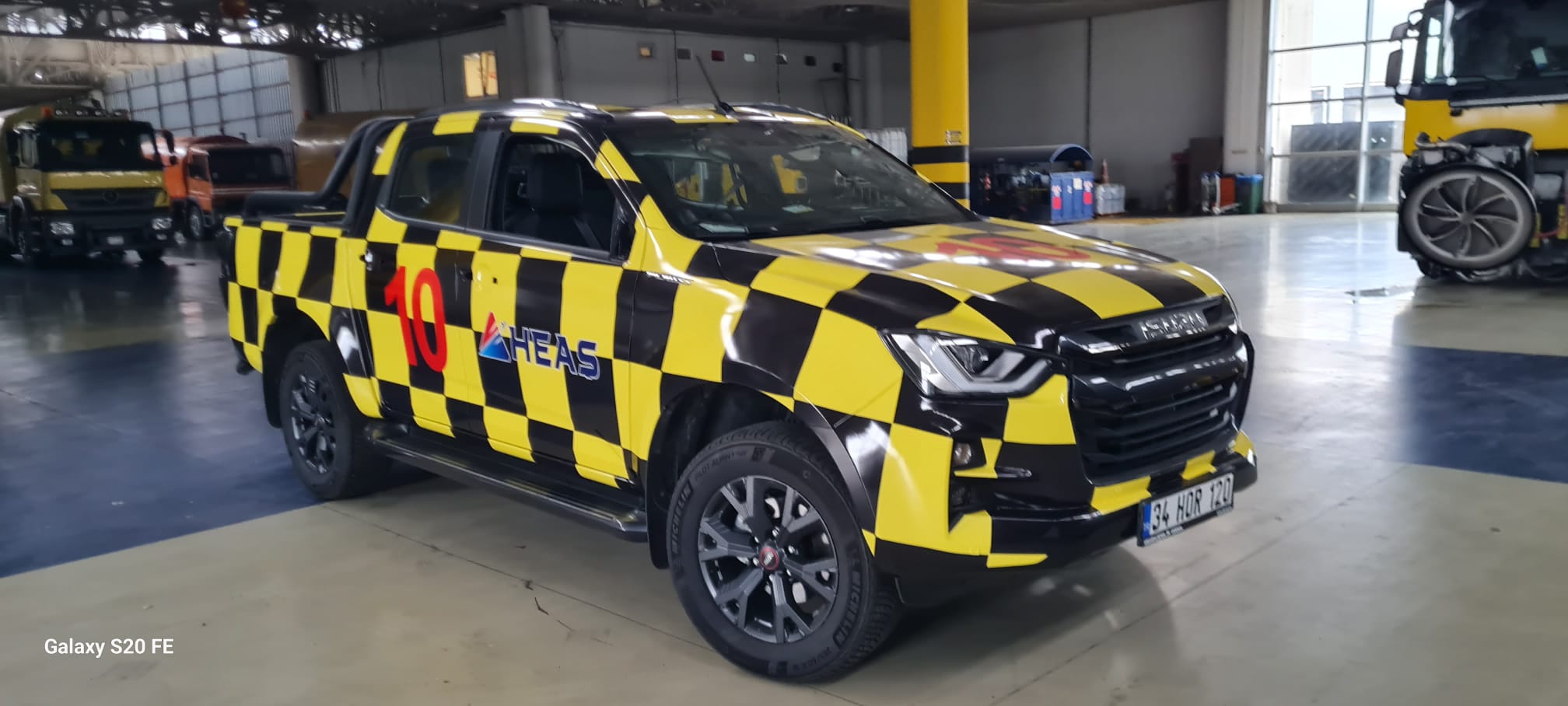 Otomobil Tır Kamyon Otobüs Karavan Araç Kaplama